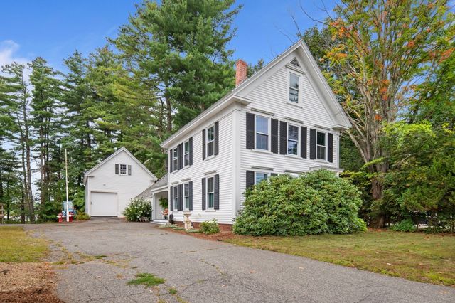 14 Church Street, Kingston, NH 03848