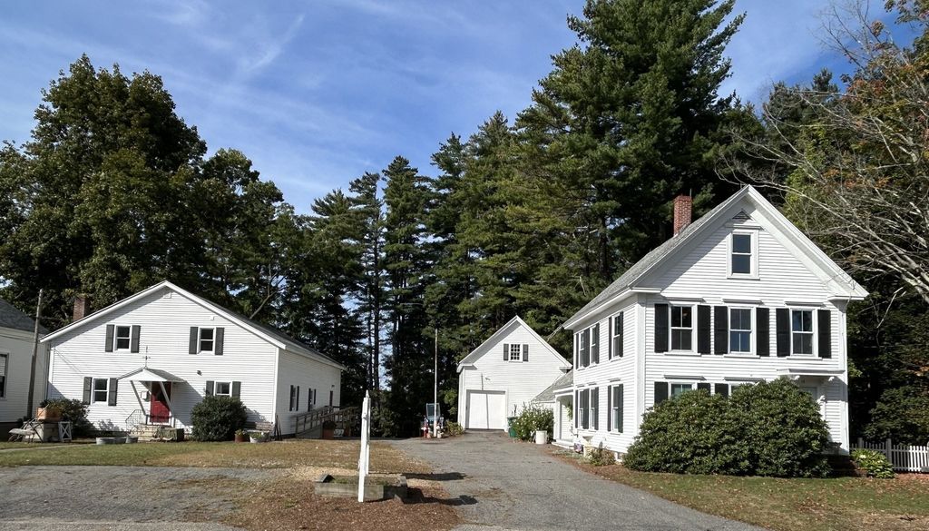 14 Church Street, Kingston, NH 03848