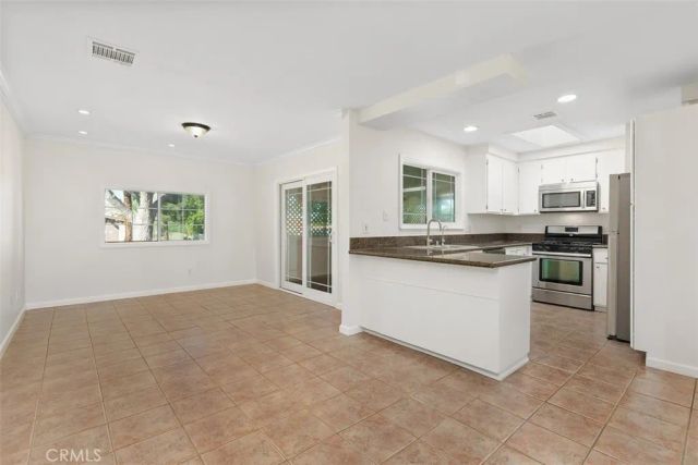 1691 W Ontario Avenue, Corona, CA 92882