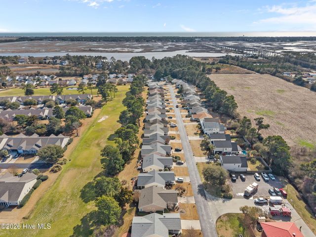 5243 Minnesota Drive SE, Southport, NC 28461