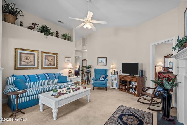 5243 Minnesota Drive SE, Southport, NC 28461