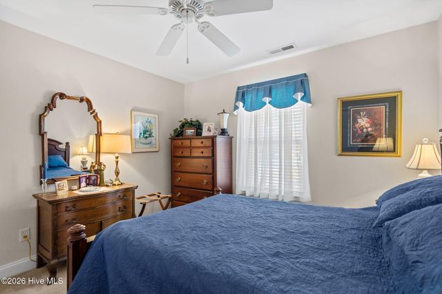 5243 Minnesota Drive SE, Southport, NC 28461