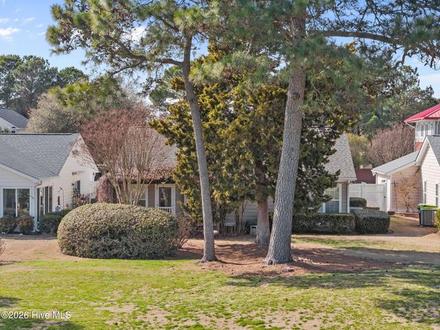 5243 Minnesota Drive SE, Southport, NC 28461