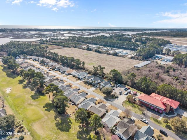 5243 Minnesota Drive SE, Southport, NC 28461