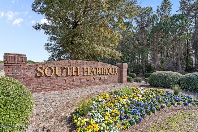 5243 Minnesota Drive SE, Southport, NC 28461