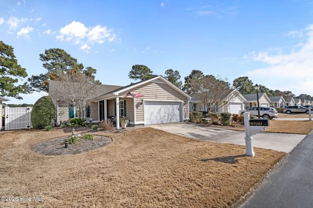 5243 Minnesota Drive SE, Southport, NC 28461