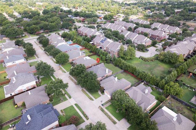 621 Trail Lake Drive, Richardson, TX 75081