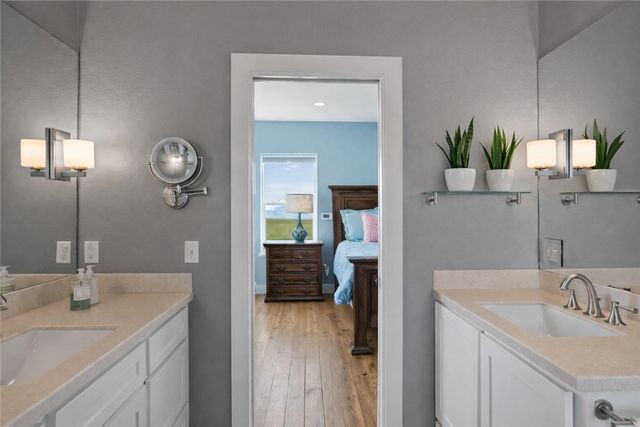 134 Mustang Island Estates Dr, Port Aransas, TX 78373