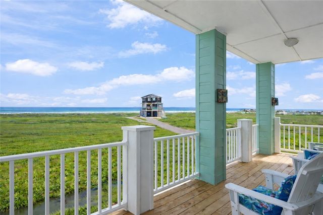 134 Mustang Island Estates Dr, Port Aransas, TX 78373