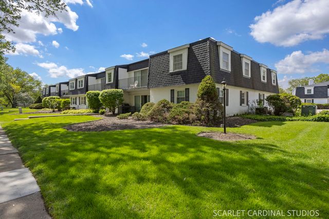 1105 Royal St George Drive 206, Naperville, IL 60563