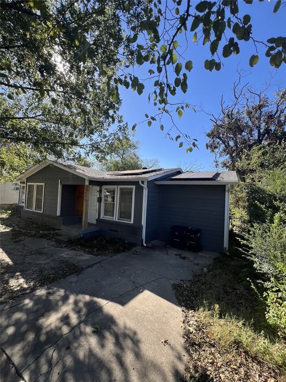 4600 Rutland Avenue, Fort Worth, TX 76133