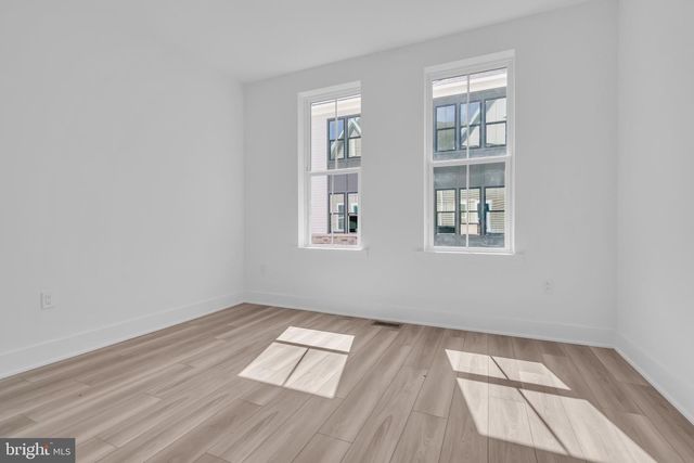 8102 DONATELLO DR, Princeton, NJ 08540