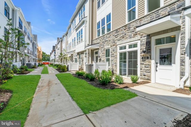 8102 DONATELLO DR, Princeton, NJ 08540