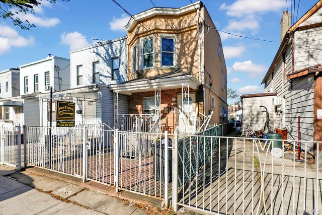 8848 77th Street, Woodhaven, NY 11421