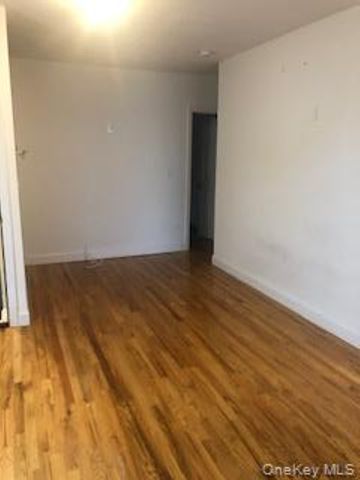 8848 77th Street, Woodhaven, NY 11421