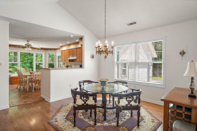 5 MARY JOE CT, Ocean View, DE 19970