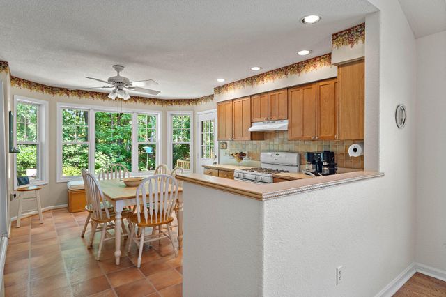 5 MARY JOE CT, Ocean View, DE 19970