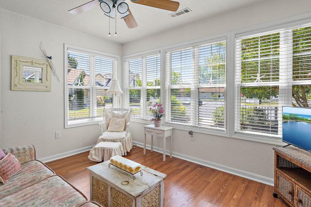 5 MARY JOE CT, Ocean View, DE 19970