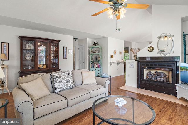 5 MARY JOE CT, Ocean View, DE 19970