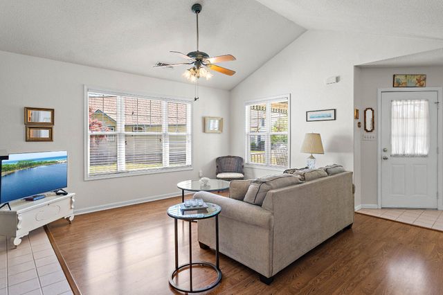5 MARY JOE CT, Ocean View, DE 19970