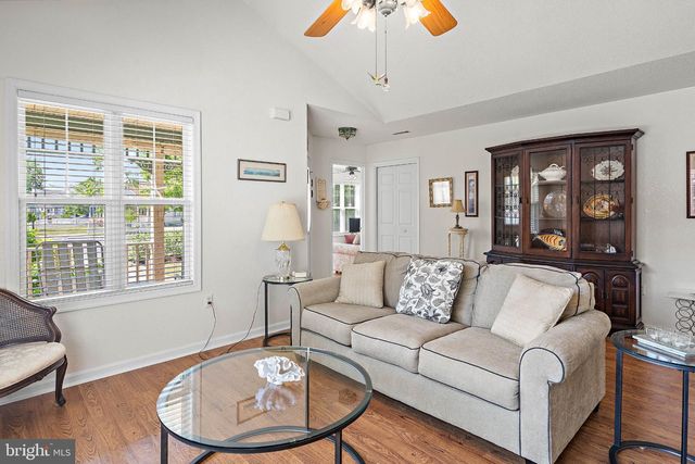 5 MARY JOE CT, Ocean View, DE 19970