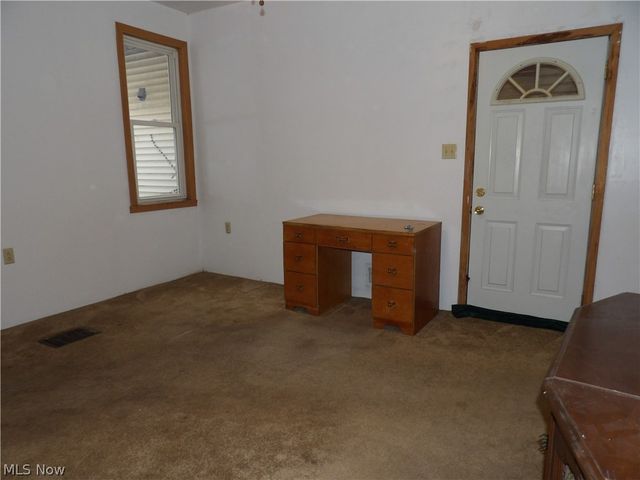 624 Grant Avenue, Martins Ferry, OH 43935