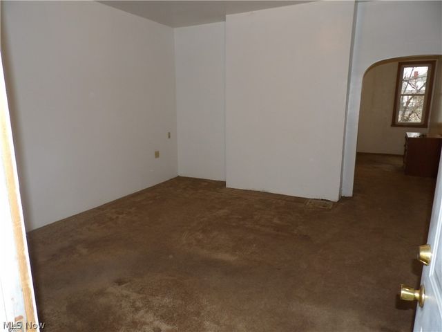 624 Grant Avenue, Martins Ferry, OH 43935