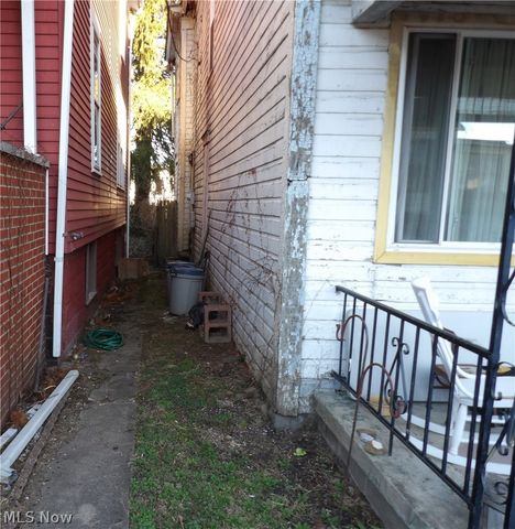 624 Grant Avenue, Martins Ferry, OH 43935