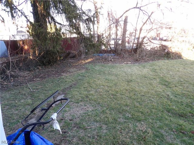 624 Grant Avenue, Martins Ferry, OH 43935