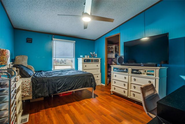 458 County Road 2131, Valley View, TX 76272