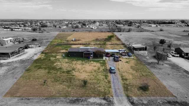 458 County Road 2131, Valley View, TX 76272