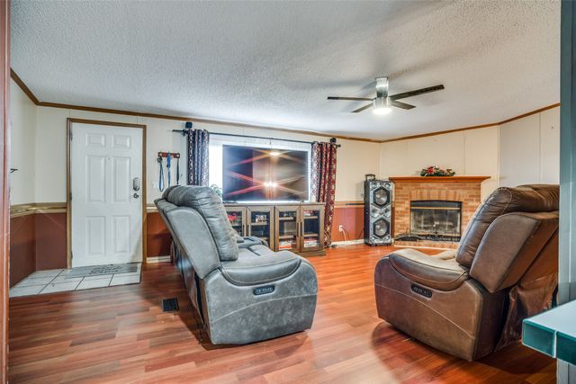 458 County Road 2131, Valley View, TX 76272