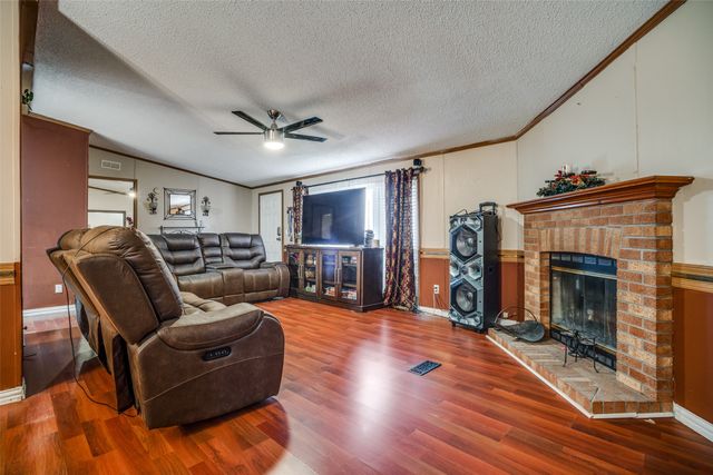 458 County Road 2131, Valley View, TX 76272