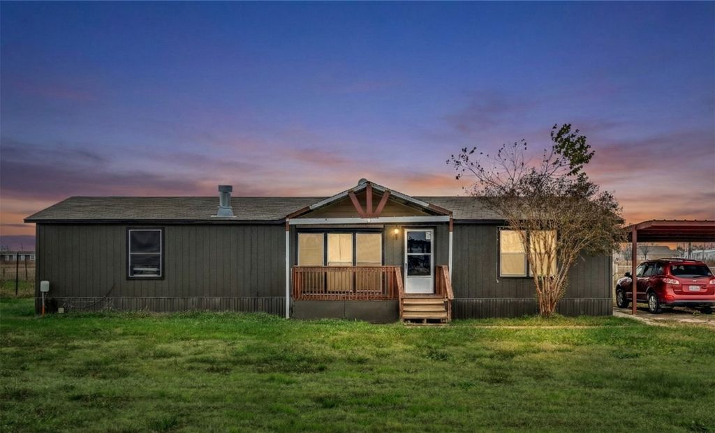 458 County Road 2131, Valley View, TX 76272
