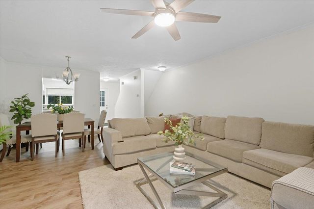 701 Dorset Street C15, South Burlington, VT 05403