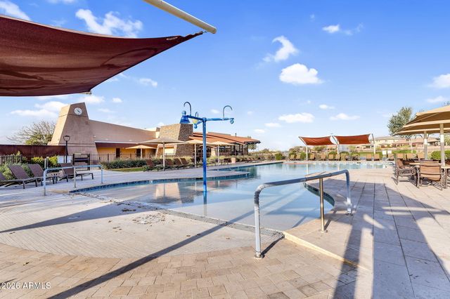 2662 E CHERRY HILL Drive, Gilbert, AZ 85298