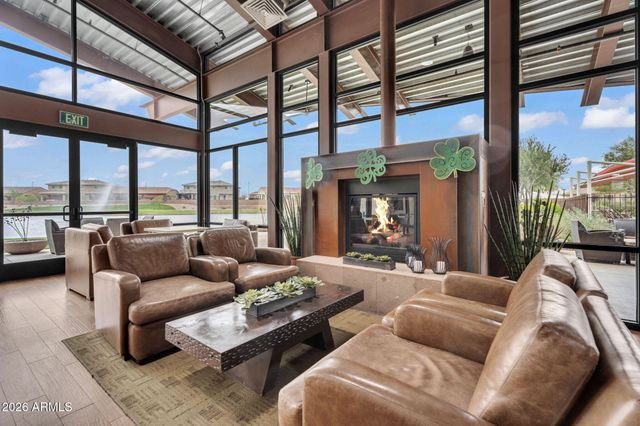 2662 E CHERRY HILL Drive, Gilbert, AZ 85298
