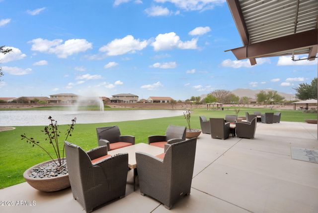 2662 E CHERRY HILL Drive, Gilbert, AZ 85298