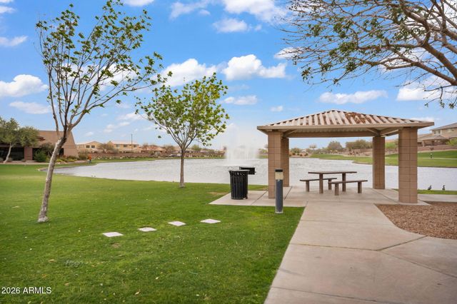2662 E CHERRY HILL Drive, Gilbert, AZ 85298