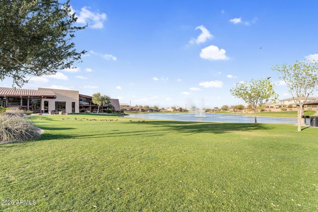 2662 E CHERRY HILL Drive, Gilbert, AZ 85298