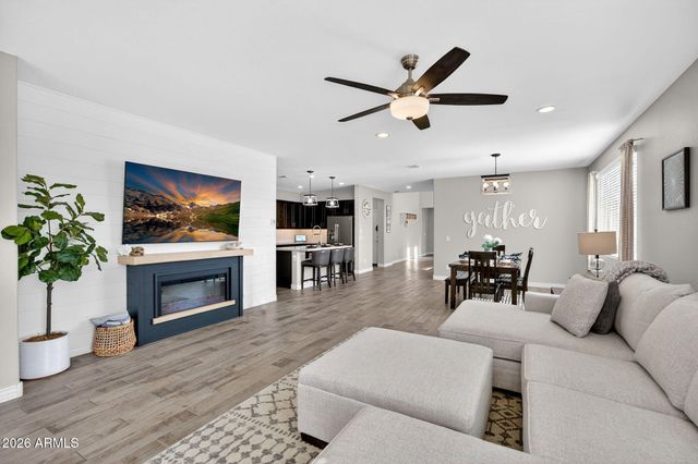 2662 E CHERRY HILL Drive, Gilbert, AZ 85298