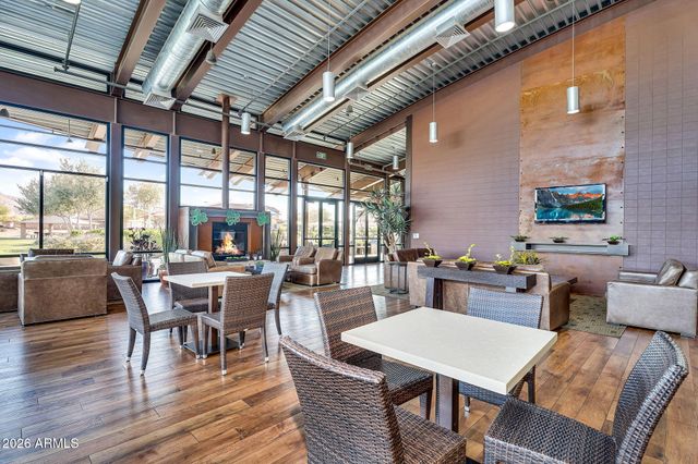 2662 E CHERRY HILL Drive, Gilbert, AZ 85298
