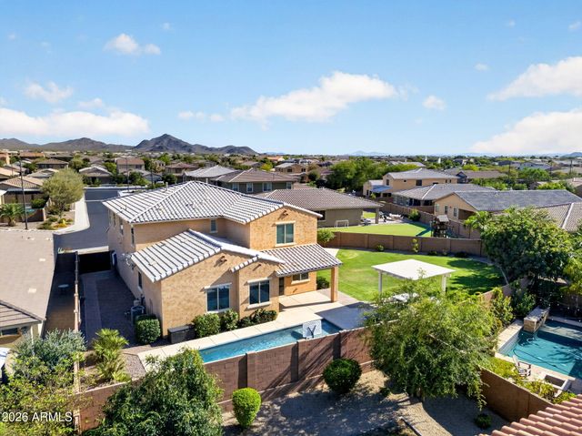 2662 E CHERRY HILL Drive, Gilbert, AZ 85298
