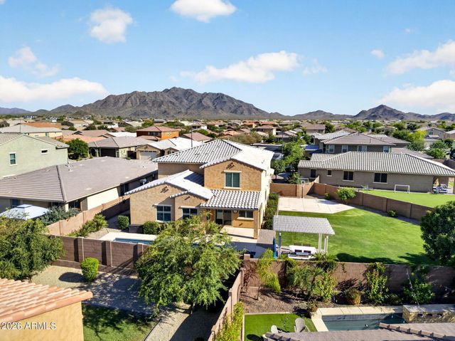 2662 E CHERRY HILL Drive, Gilbert, AZ 85298