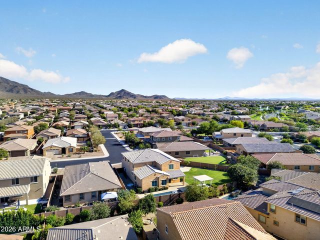2662 E CHERRY HILL Drive, Gilbert, AZ 85298