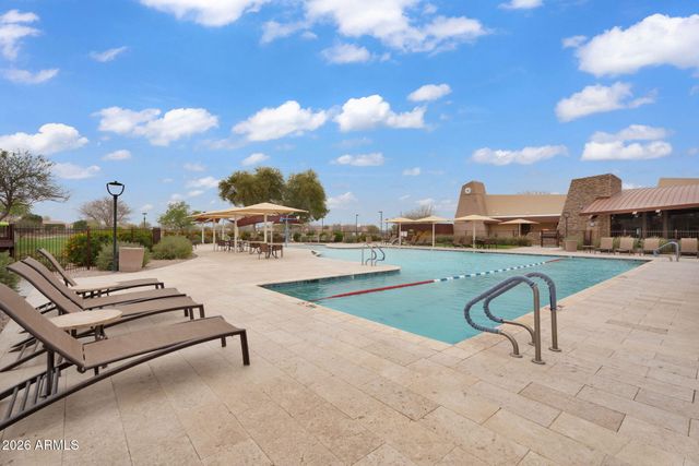 2662 E CHERRY HILL Drive, Gilbert, AZ 85298
