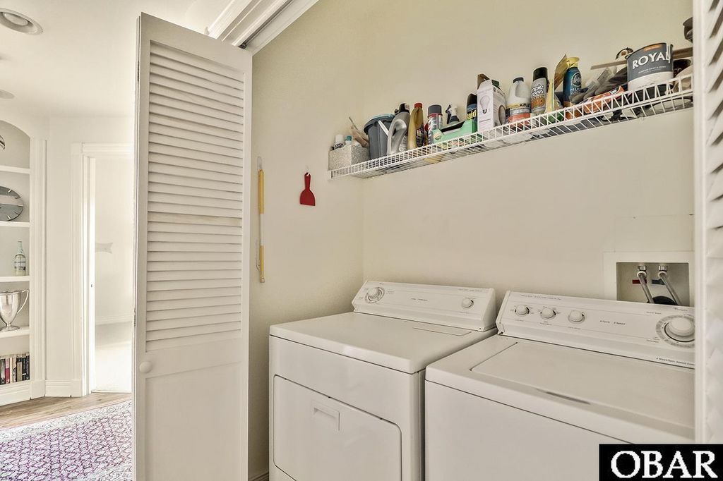 Image 28 of property listing at 653B Sand and Sea Ct Unit B, Corolla, NC 27927