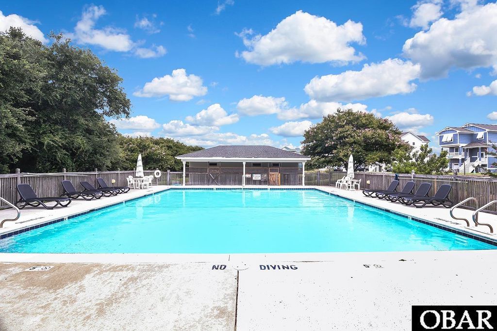 Image 38 of property listing at 653B Sand and Sea Ct Unit B, Corolla, NC 27927