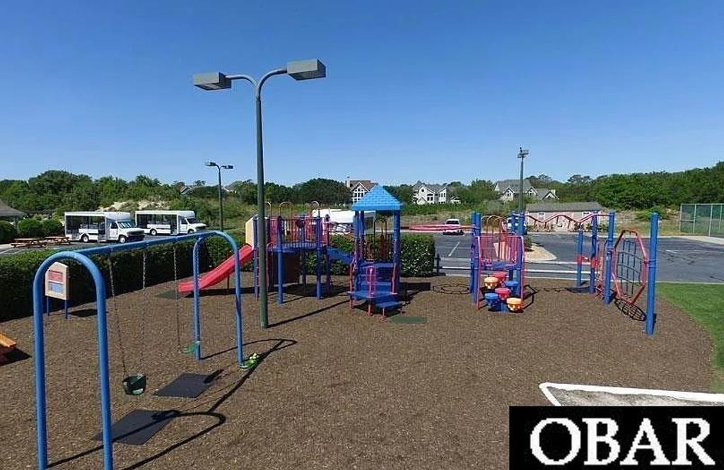 Image 46 of property listing at 653B Sand and Sea Ct Unit B, Corolla, NC 27927