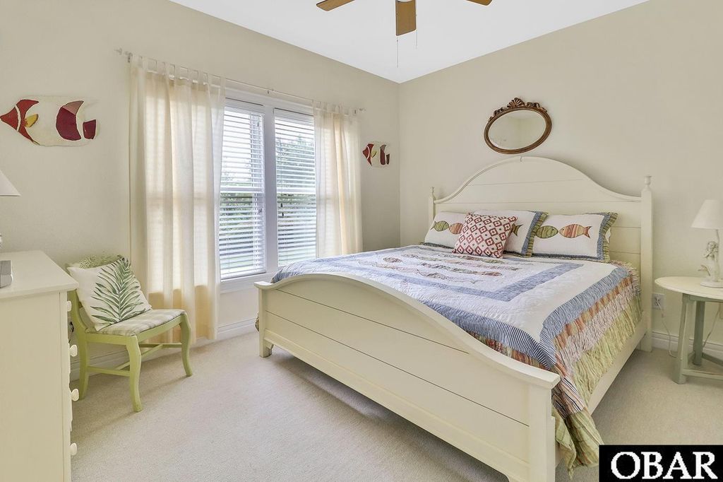 Image 10 of property listing at 653B Sand and Sea Ct Unit B, Corolla, NC 27927